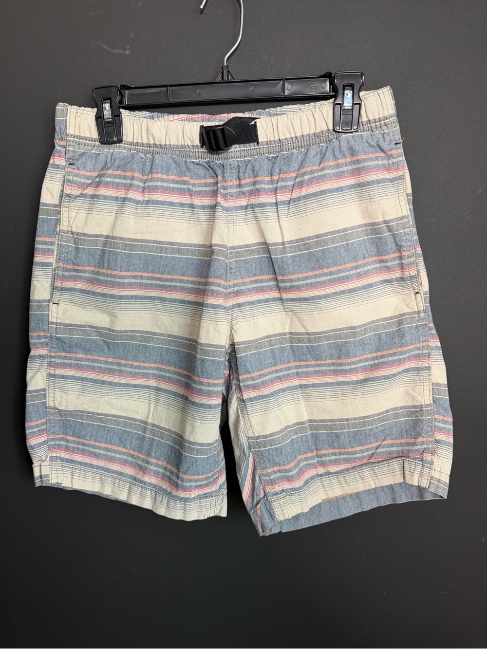 Eddie Bauer Men’s Shorts. Size Medium. - Picture 2 of 5